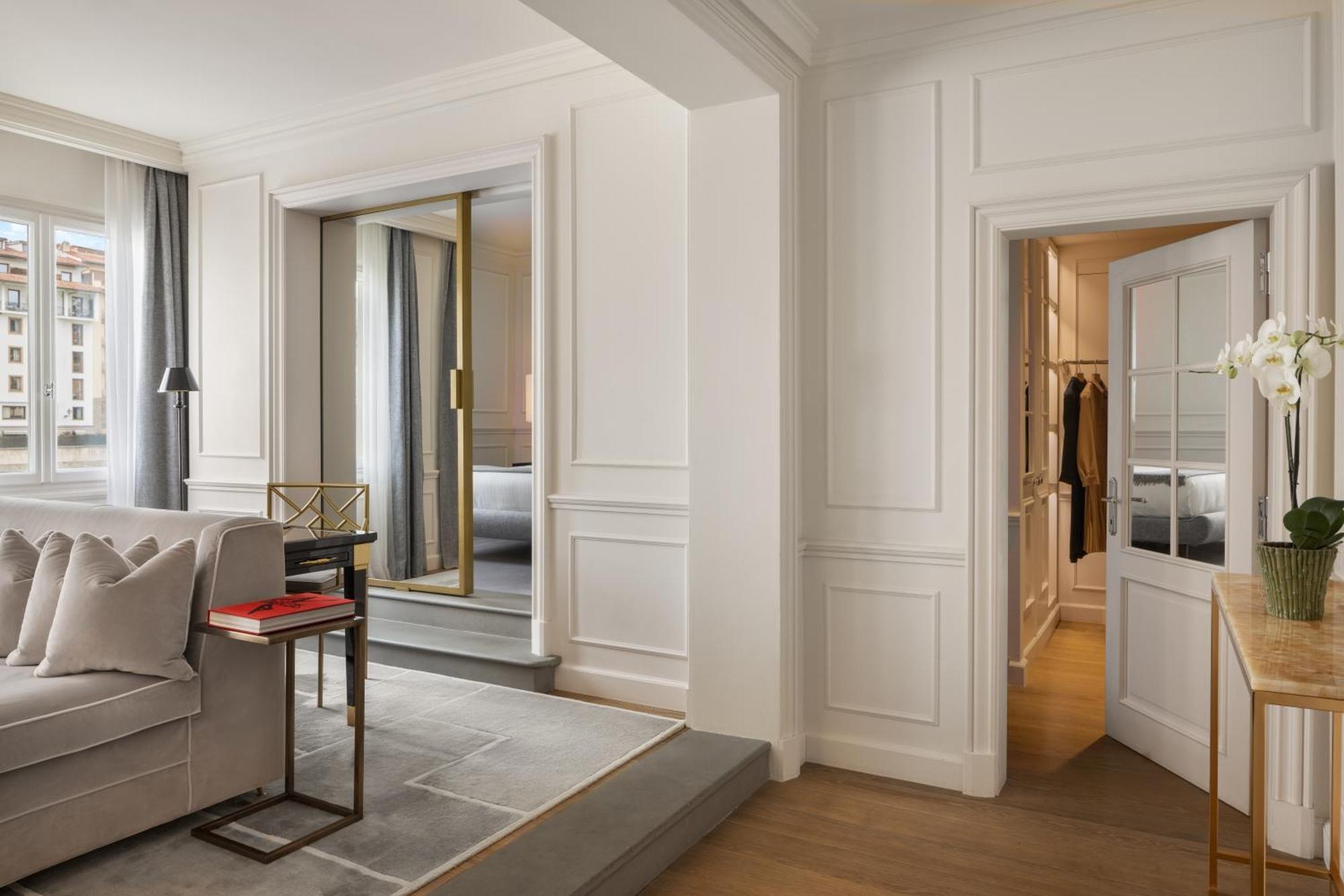 Lungarno Luxury Apartments - By Lungarno Collection Флоренция Экстерьер фото